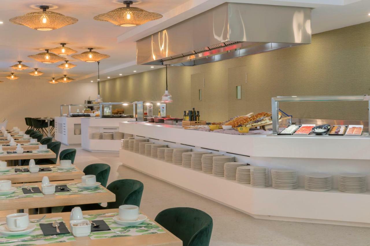 Hotel Hm Ayron Park - Adults Only Playa de Palma  Esterno foto The restaurant