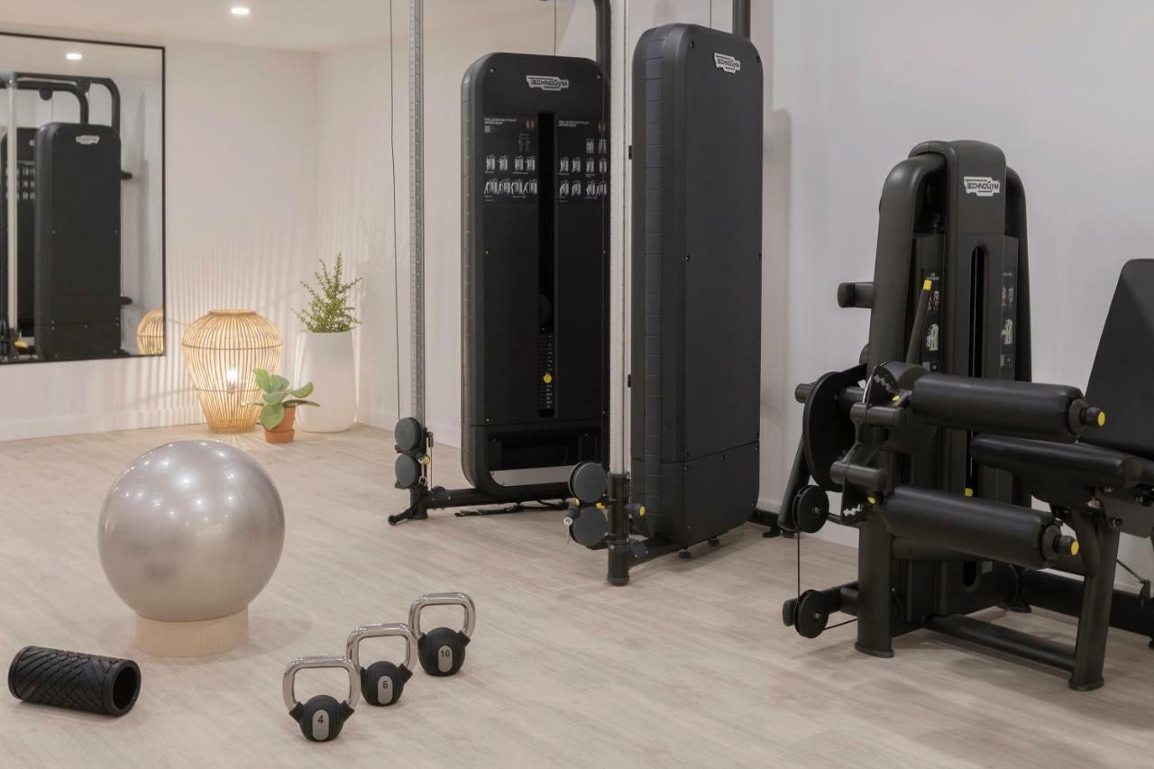 Hotel Hm Ayron Park - Adults Only Playa de Palma  Esterno foto Gym equipment